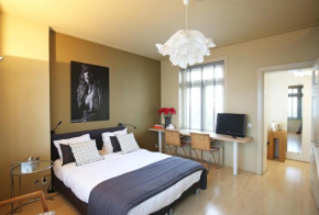 Canal Studio Apartment